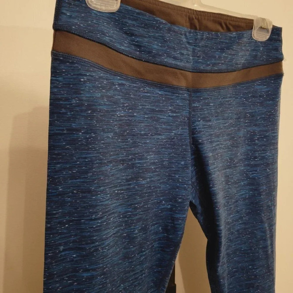 Tuff Athletics V Back Leggings - Picture 2 of 5